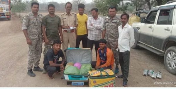 एंटी नारकोटिक्स टास्क फोर्स और महासमुन्द पुलिस की संयुक्त कार्रवाई में 22 किलो गांजा जब्त, दो अंतर्राज्यीय तस्कर गिरफ्तार”