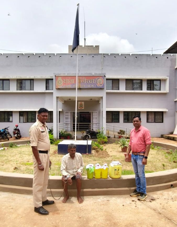 नया सेवरा अभियान के तहत गरियाबंद पुलिस की बड़ी सफलता — 30 लीटर कच्ची महुआ शराब के साथ एक आरोपी गिरफ्तार, न्यायिक हिरासत में भेजा गया