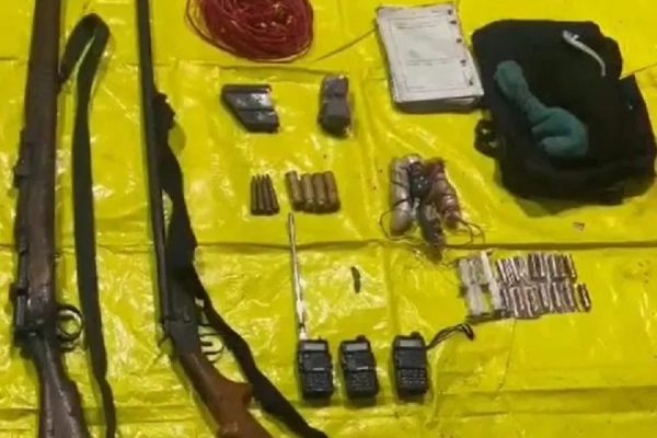 Bijapur Encounter Update : 16 लाख के इनामी दो नक्सली मारे गए, रायफल और बम सहित भारी मात्रा में हथियार बरामद