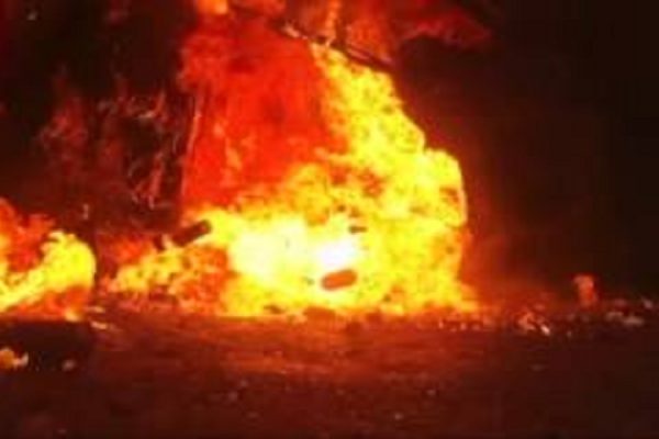 CG में रिकवरी एजेंट का हंगामा, अपने ही दफ्तर में लगाई आग